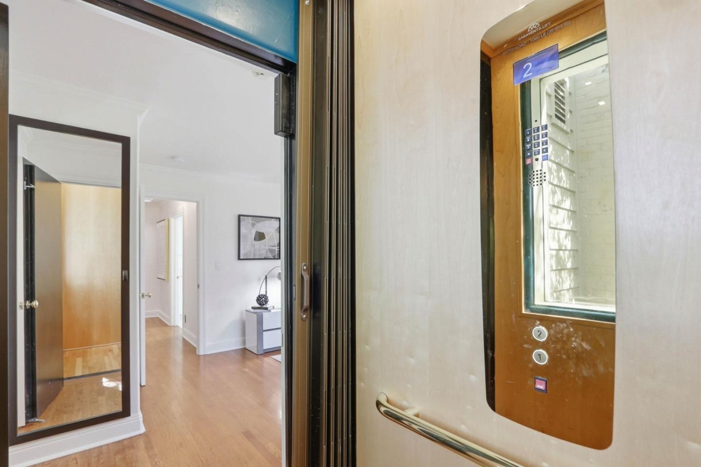 Detail Gallery Image 19 of 96 For 309 Crest Dr, San Jose,  CA 95127 - 4 Beds | 3 Baths