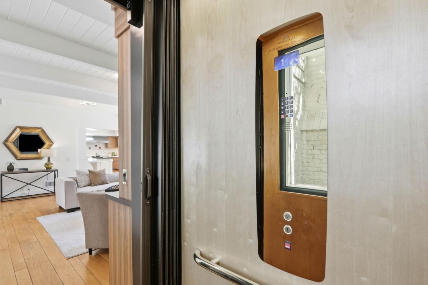 Detail Gallery Image 20 of 96 For 309 Crest Dr, San Jose,  CA 95127 - 4 Beds | 3 Baths