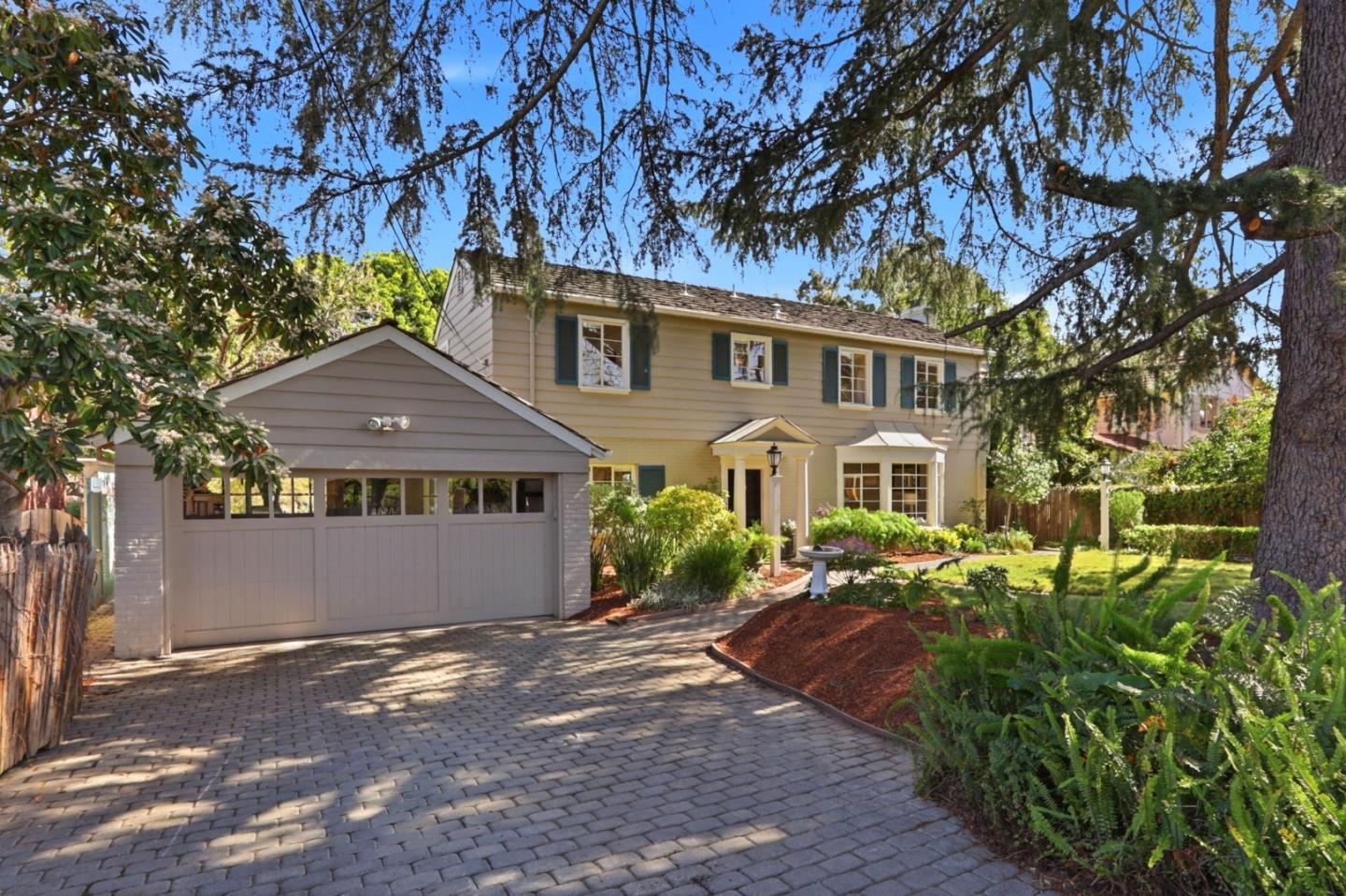 Detail Gallery Image 3 of 96 For 309 Crest Dr, San Jose,  CA 95127 - 4 Beds | 3 Baths