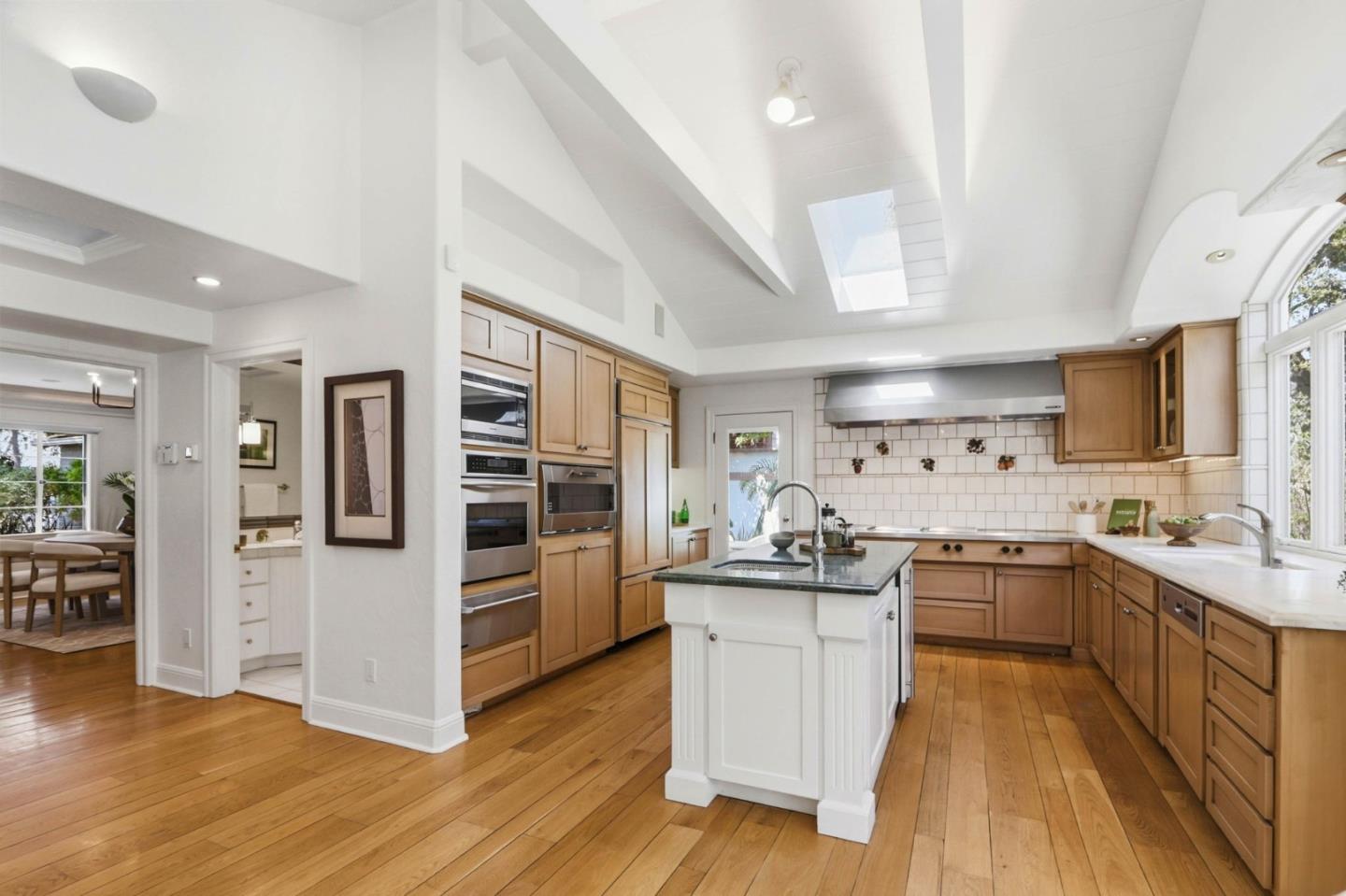 Detail Gallery Image 33 of 96 For 309 Crest Dr, San Jose,  CA 95127 - 4 Beds | 3 Baths