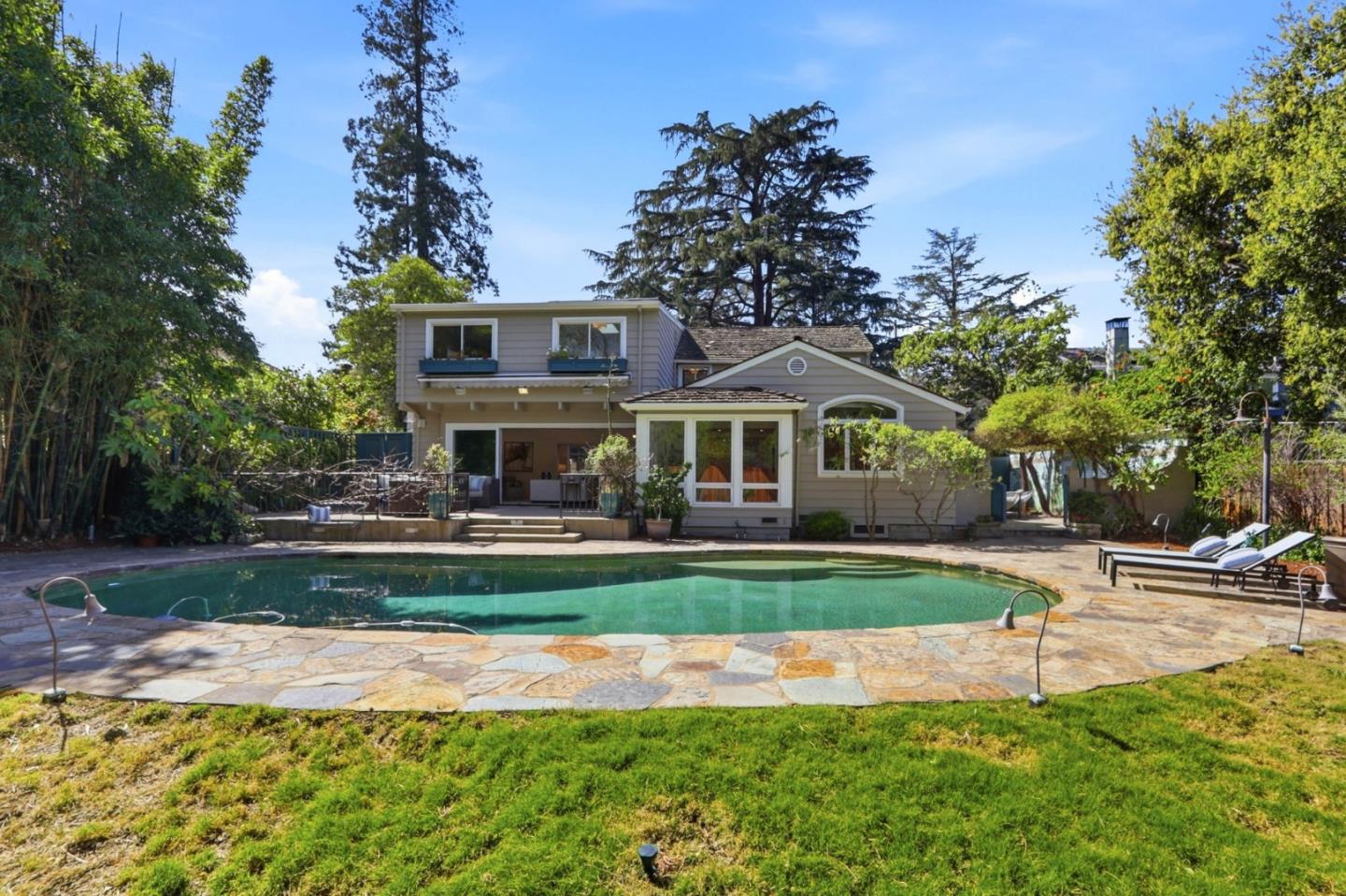 Detail Gallery Image 64 of 96 For 309 Crest Dr, San Jose,  CA 95127 - 4 Beds | 3 Baths