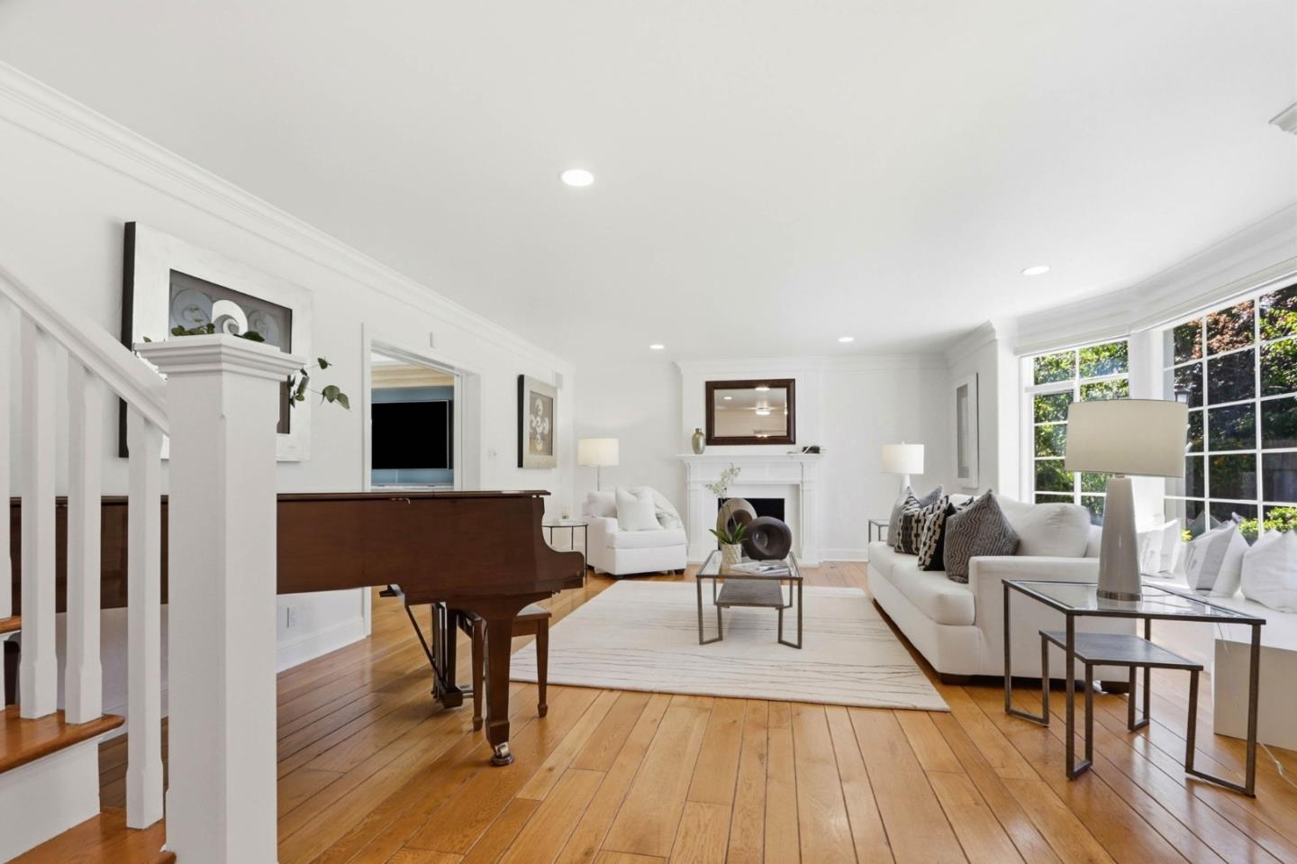 Detail Gallery Image 8 of 96 For 309 Crest Dr, San Jose,  CA 95127 - 4 Beds | 3 Baths