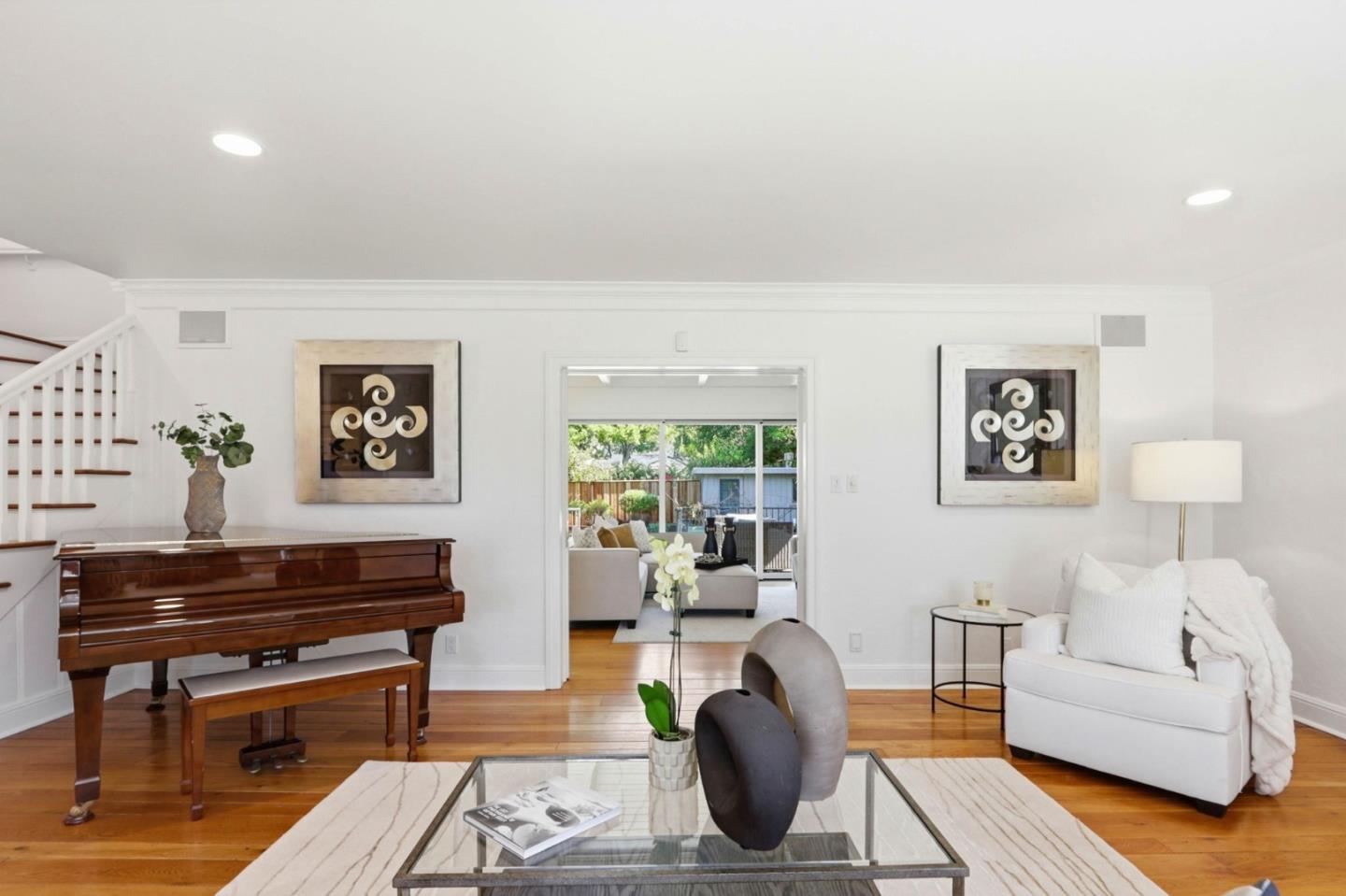 Detail Gallery Image 9 of 96 For 309 Crest Dr, San Jose,  CA 95127 - 4 Beds | 3 Baths