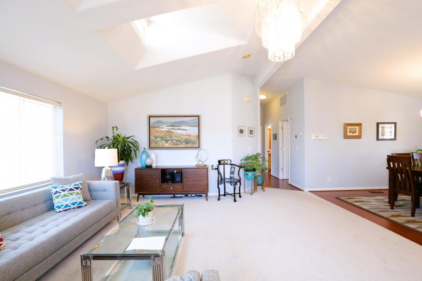 Detail Gallery Image 4 of 49 For 1220 Tasman Dr #109,  Sunnyvale,  CA 94089 - 3 Beds | 2 Baths