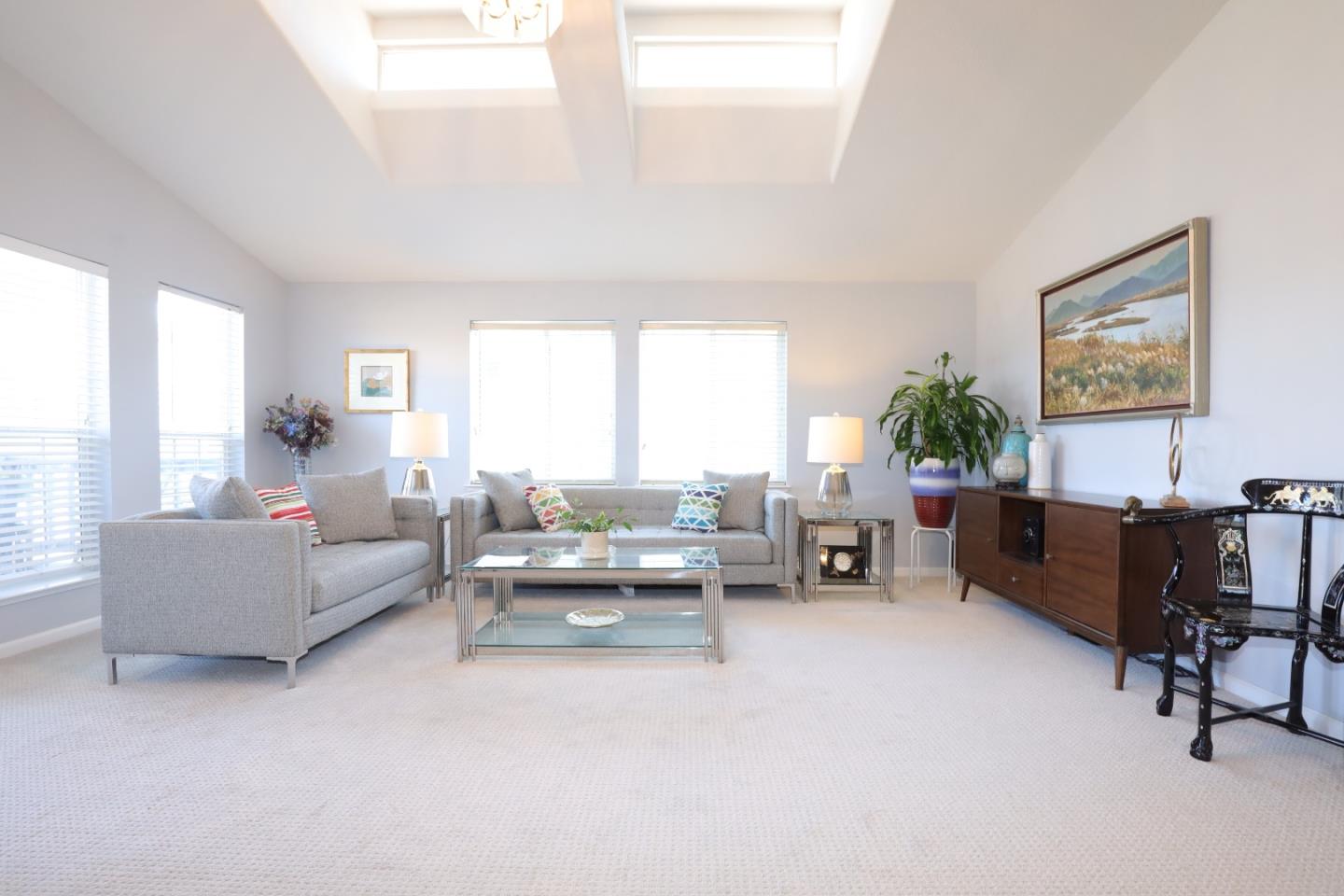 Detail Gallery Image 7 of 49 For 1220 Tasman Dr #109,  Sunnyvale,  CA 94089 - 3 Beds | 2 Baths