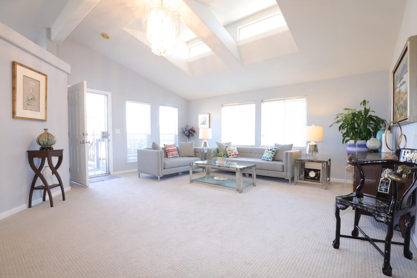 Detail Gallery Image 8 of 49 For 1220 Tasman Dr #109,  Sunnyvale,  CA 94089 - 3 Beds | 2 Baths