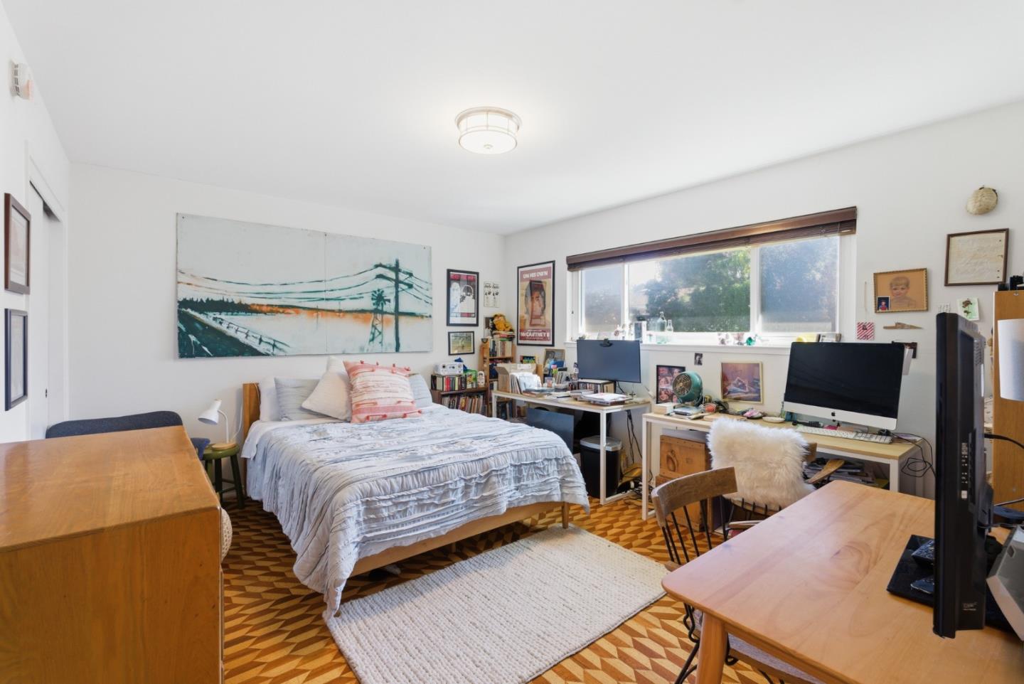 Detail Gallery Image 13 of 18 For 373 Carlos Ave, Redwood City,  CA 94061 - – Beds | – Baths