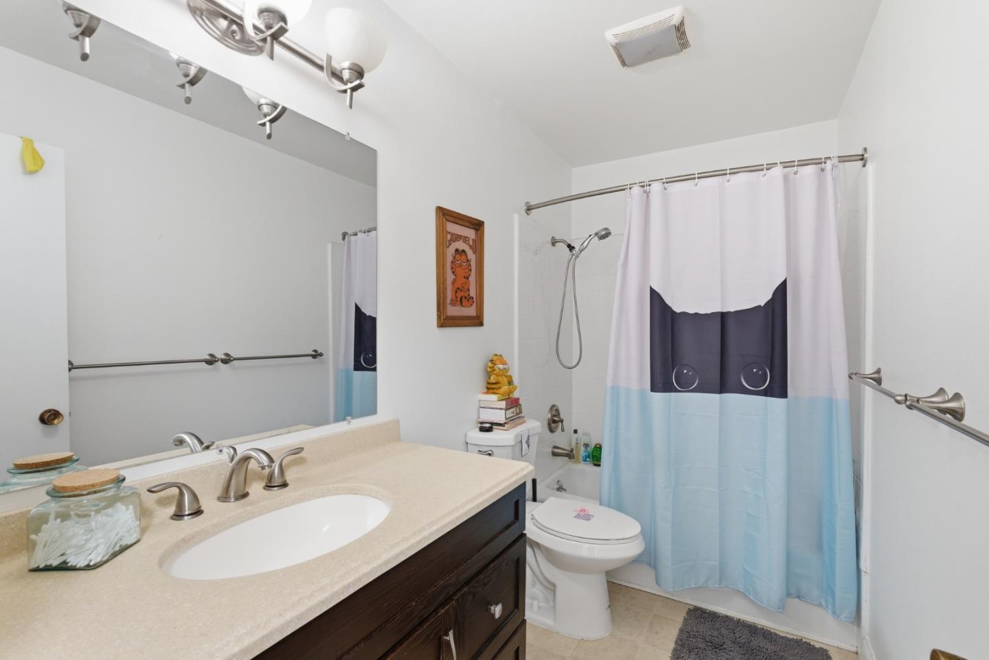 Detail Gallery Image 15 of 18 For 373 Carlos Ave, Redwood City,  CA 94061 - – Beds | – Baths