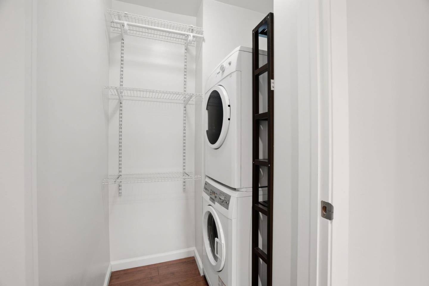 Detail Gallery Image 12 of 25 For 540 Guinda St, Palo Alto,  CA 94301 - 1 Beds | 1 Baths