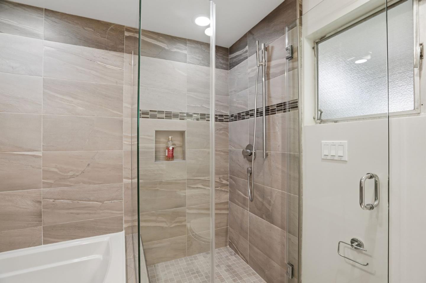 Detail Gallery Image 14 of 25 For 540 Guinda St, Palo Alto,  CA 94301 - 1 Beds | 1 Baths