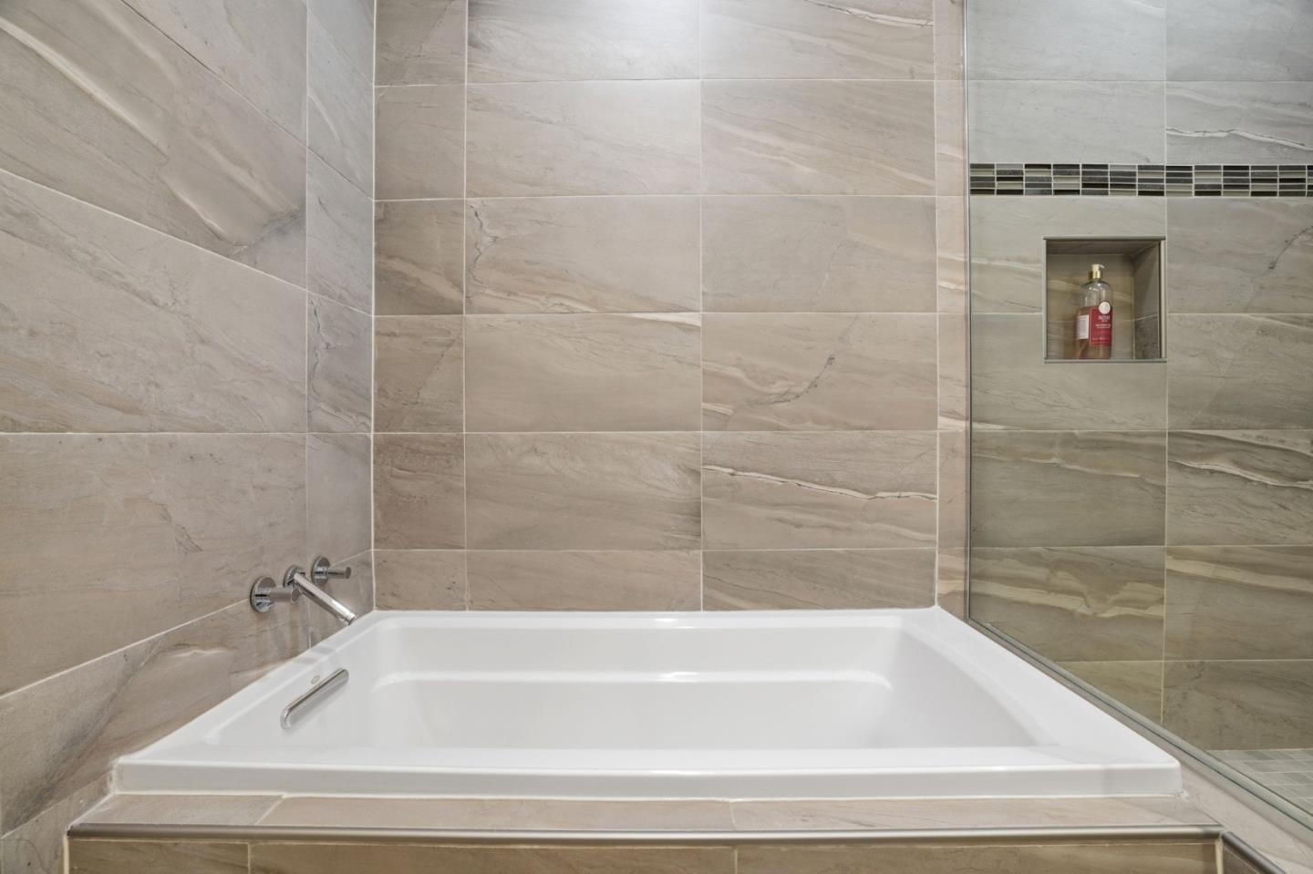 Detail Gallery Image 15 of 25 For 540 Guinda St, Palo Alto,  CA 94301 - 1 Beds | 1 Baths