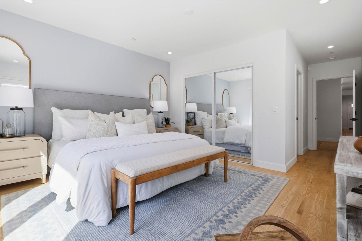 Detail Gallery Image 16 of 37 For 1333 Laguna Ave, Burlingame,  CA 94010 - 4 Beds | 4 Baths