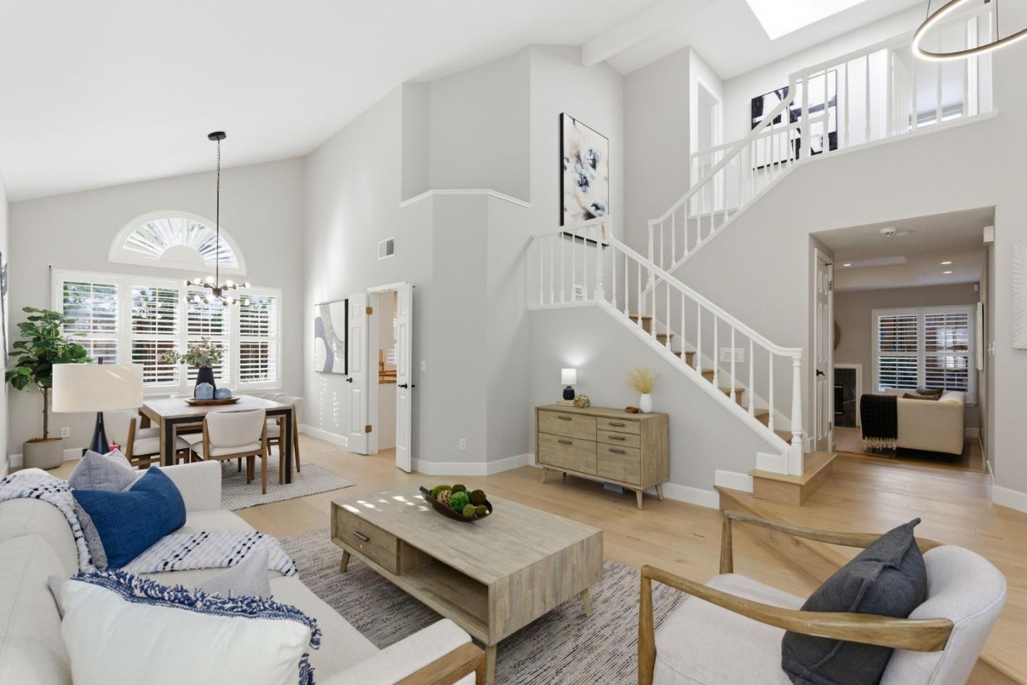 Detail Gallery Image 2 of 45 For 11563 Country Spring Ct, Cupertino,  CA 95014 - 3 Beds | 2/1 Baths