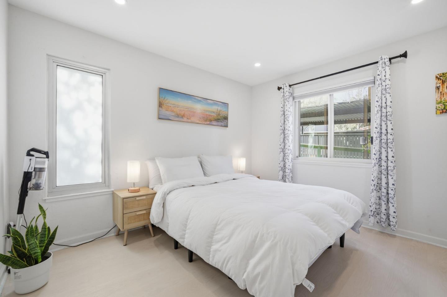 Detail Gallery Image 16 of 21 For 408 Boardwalk Ave #1,  San Bruno,  CA 94066 - 1 Beds | 1 Baths