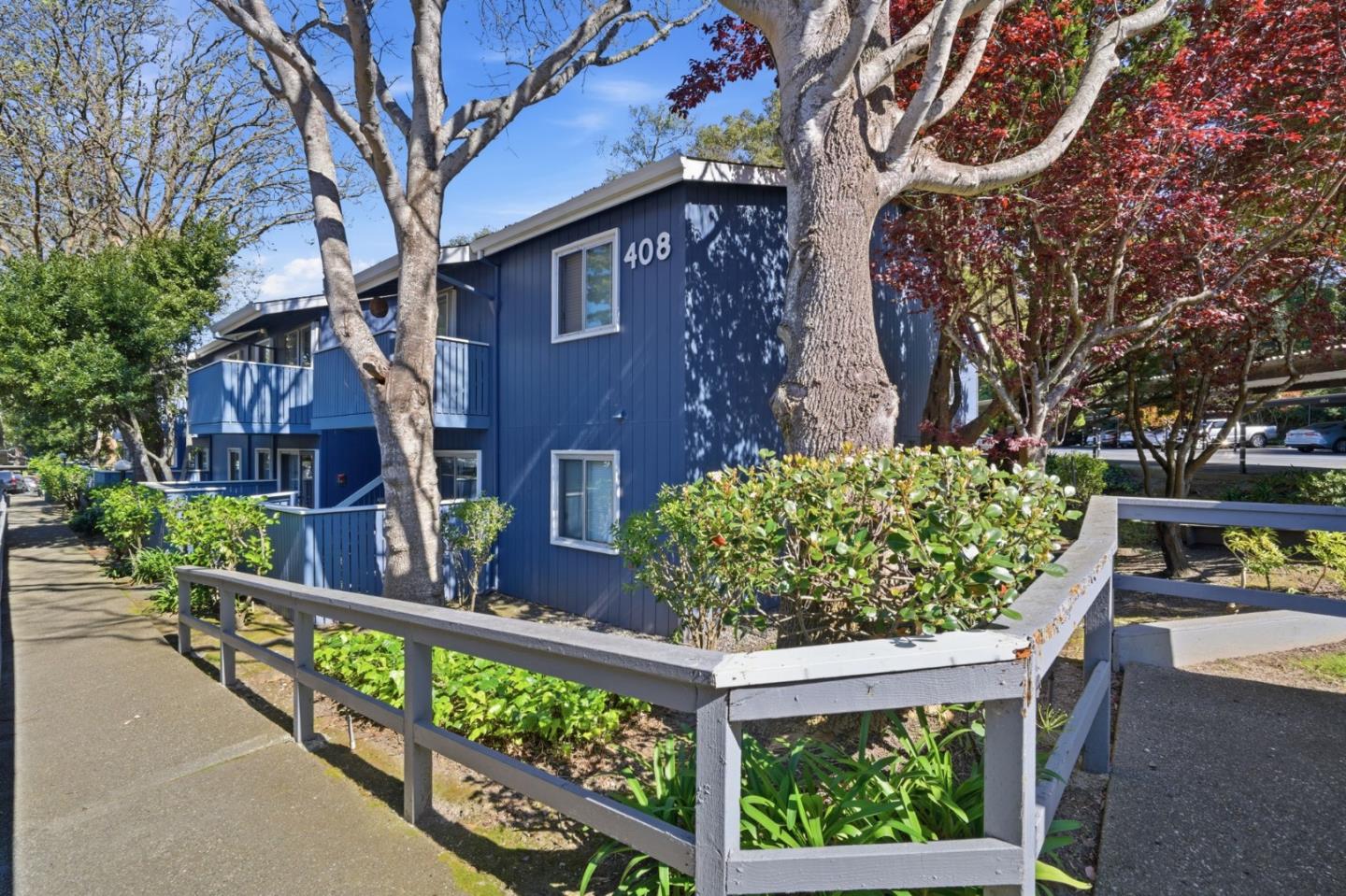 Detail Gallery Image 3 of 21 For 408 Boardwalk Ave #1,  San Bruno,  CA 94066 - 1 Beds | 1 Baths