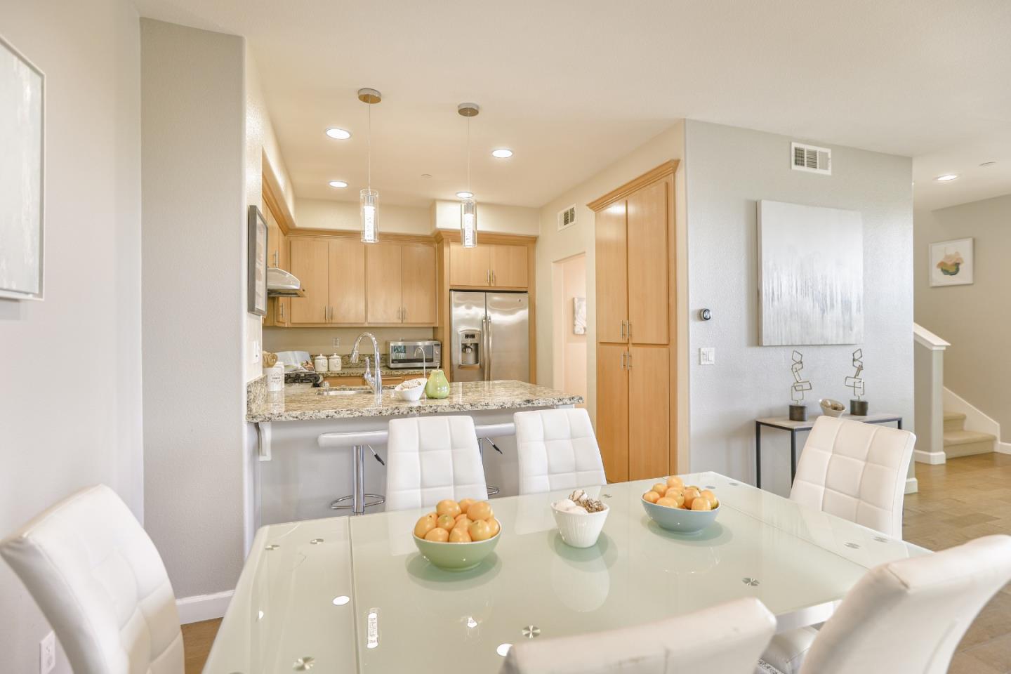 Detail Gallery Image 9 of 50 For 958 E Duane Ave #200,  Sunnyvale,  CA 94085 - 2 Beds | 2 Baths
