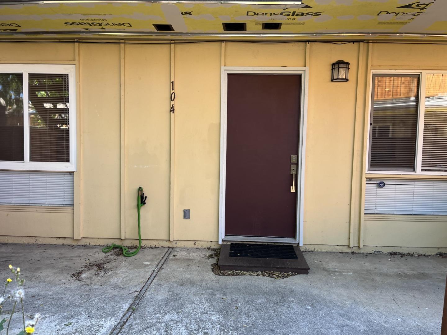 Detail Gallery Image 13 of 16 For 3001 Los Prados St #104,  San Mateo,  CA 94403 - 2 Beds | 2 Baths