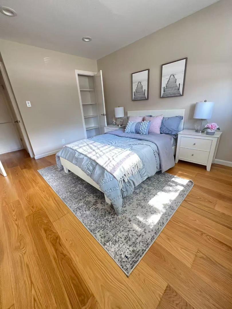 Detail Gallery Image 8 of 12 For 3001 Los Prados St #104,  San Mateo,  CA 94403 - 2 Beds | 2 Baths