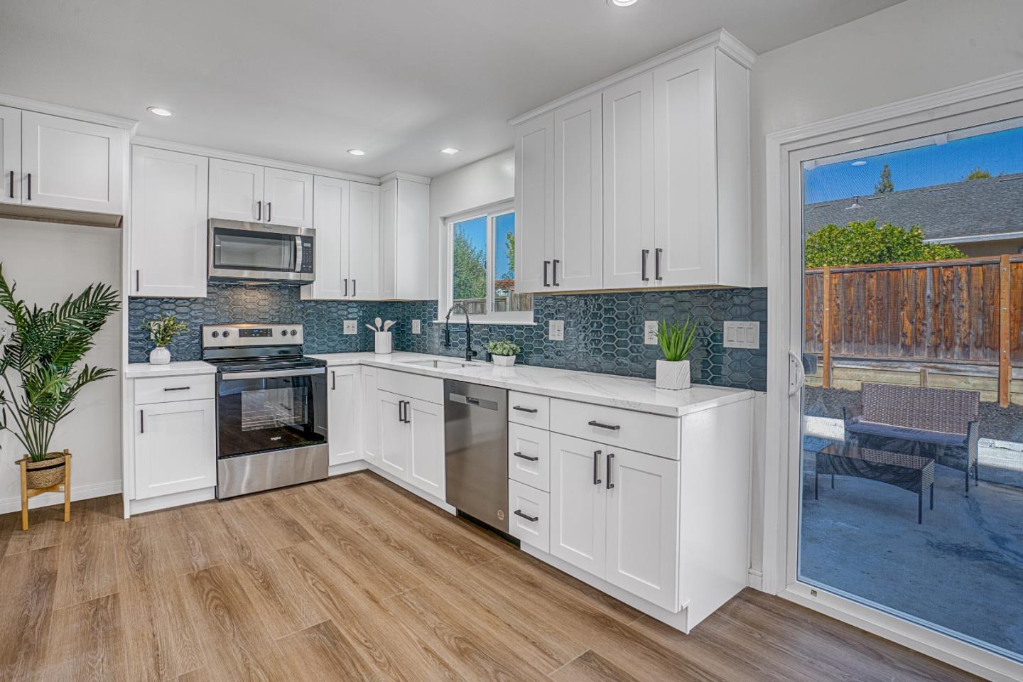 Detail Gallery Image 6 of 23 For 2710 Kelly St, Livermore,  CA 94551 - 3 Beds | 2 Baths