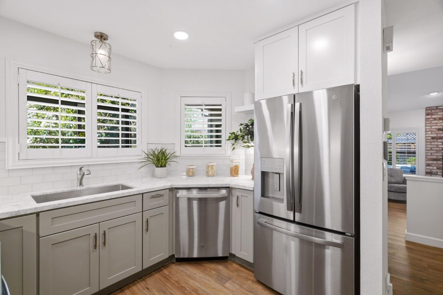 Detail Gallery Image 17 of 43 For 135 Redding Rd a,  Campbell,  CA 95008 - 2 Beds | 2/1 Baths