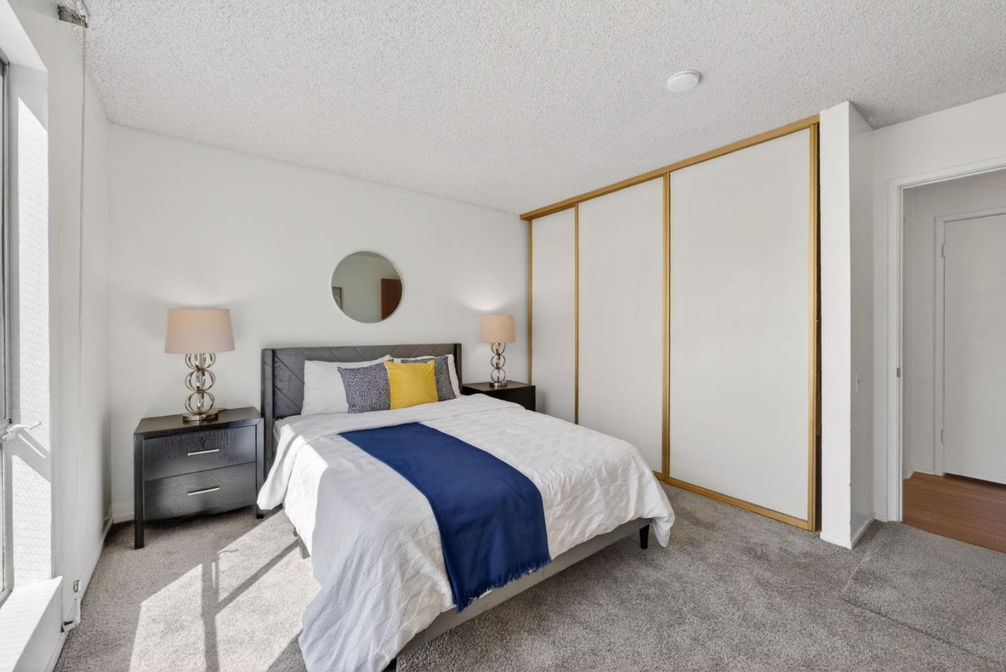 Detail Gallery Image 10 of 29 For 4099 Howe St #203,  Oakland,  CA 94611 - 2 Beds | 1 Baths