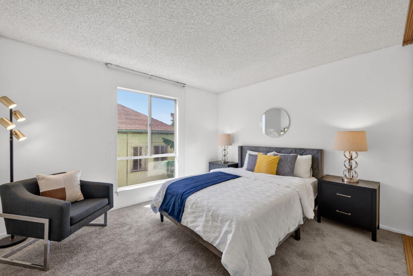 Detail Gallery Image 11 of 29 For 4099 Howe St #203,  Oakland,  CA 94611 - 2 Beds | 1 Baths