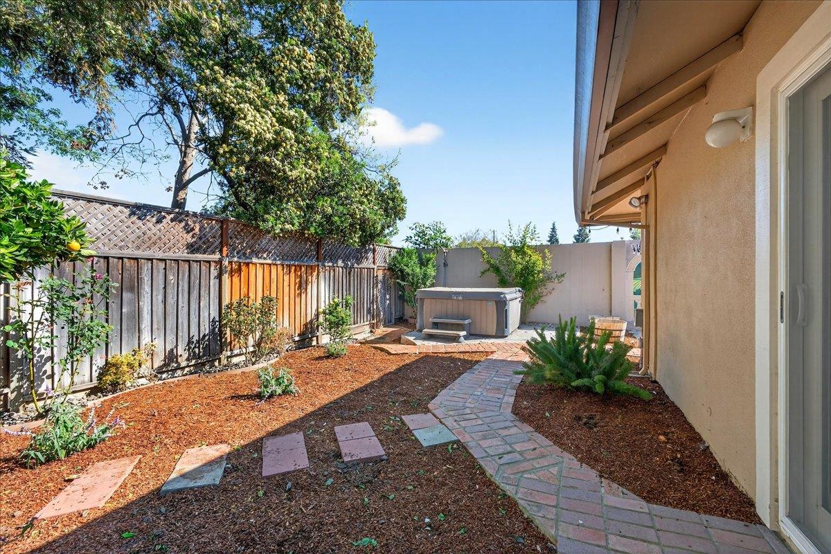 Detail Gallery Image 27 of 44 For 501 Sanger Way, San Jose,  CA 95125 - 3 Beds | 1 Baths