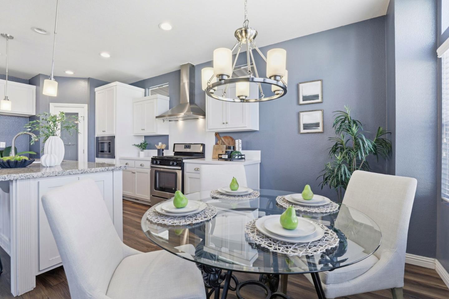 Detail Gallery Image 18 of 40 For 500 West 10th St #112,  Gilroy,  CA 95020 - 3 Beds | 2 Baths