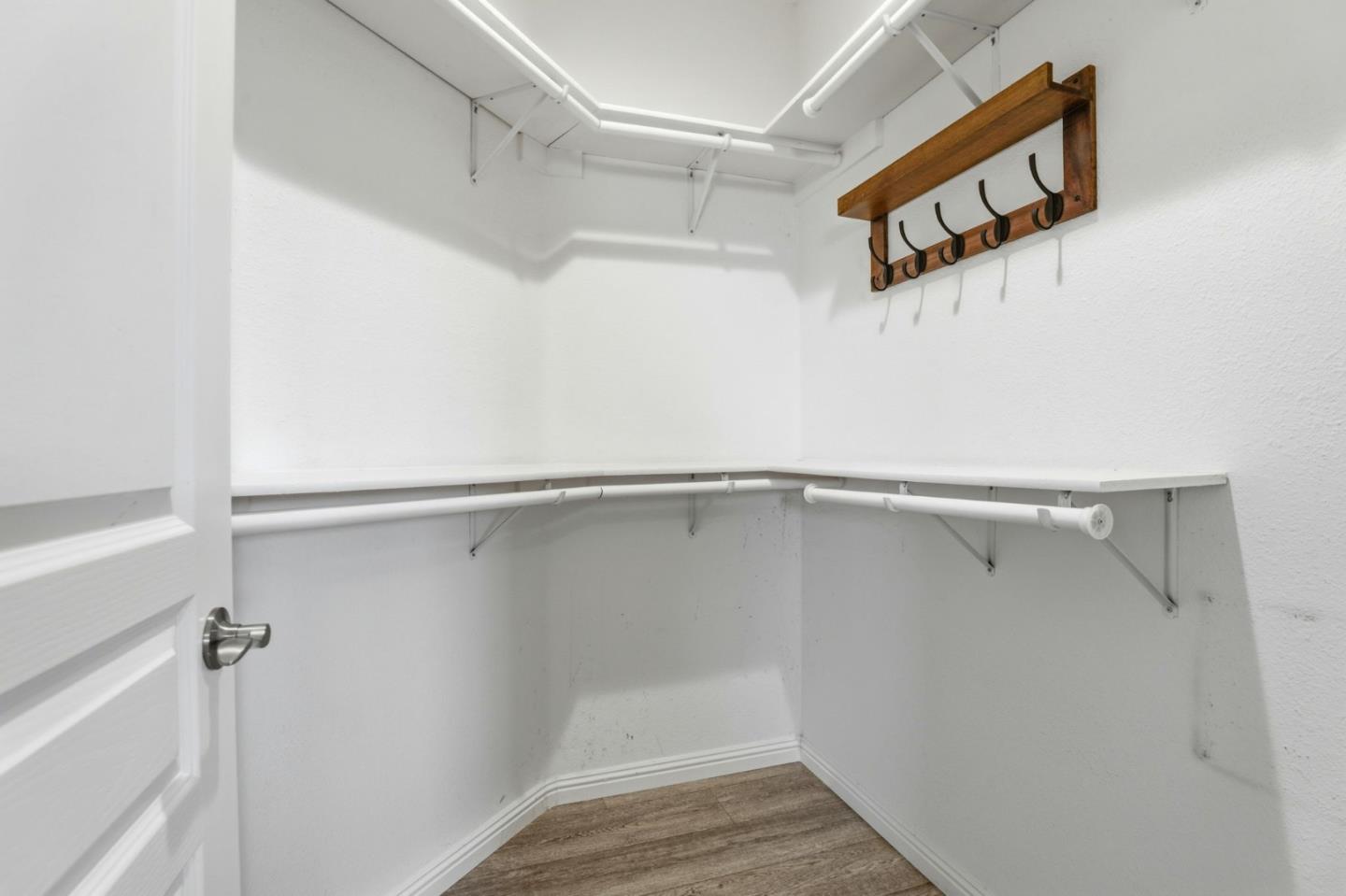 Detail Gallery Image 25 of 40 For 500 West 10th St #112,  Gilroy,  CA 95020 - 3 Beds | 2 Baths