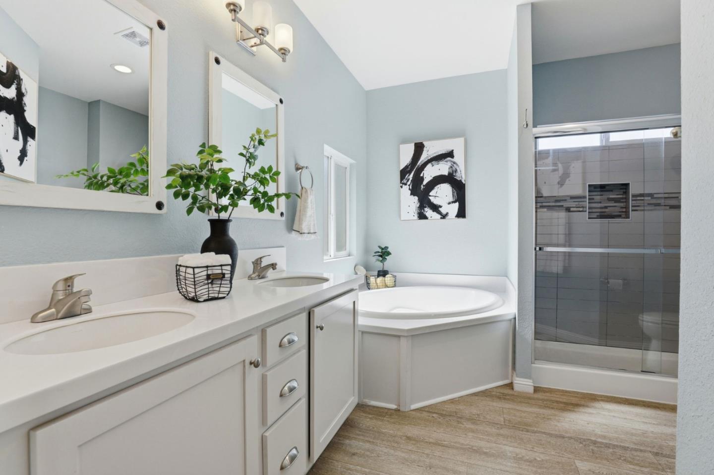 Detail Gallery Image 28 of 40 For 500 West 10th St #112,  Gilroy,  CA 95020 - 3 Beds | 2 Baths