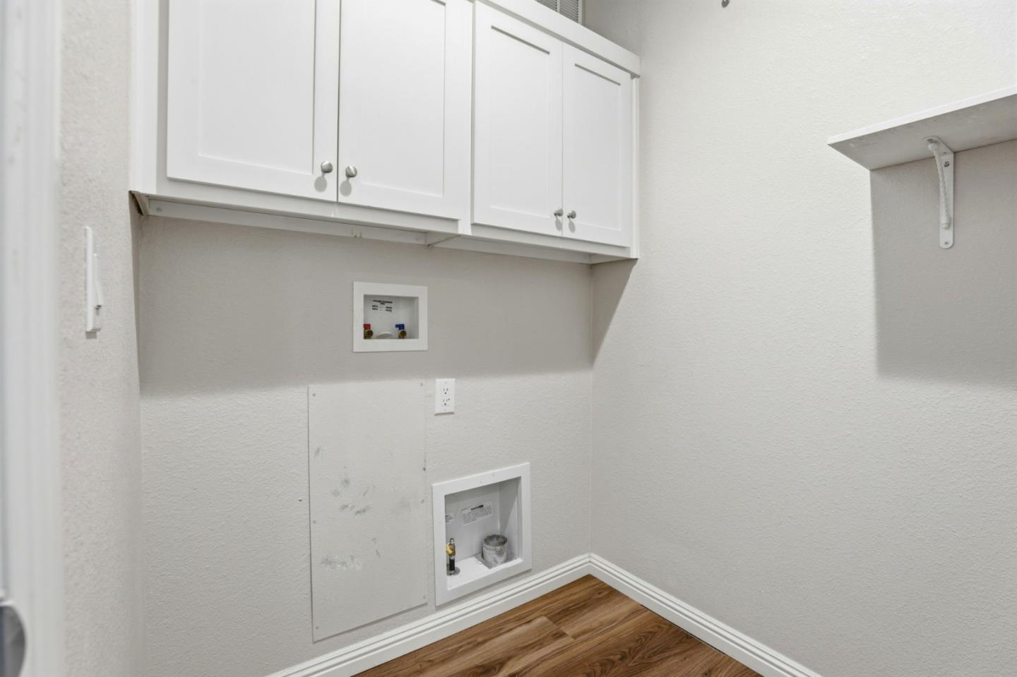Detail Gallery Image 33 of 40 For 500 West 10th St #112,  Gilroy,  CA 95020 - 3 Beds | 2 Baths