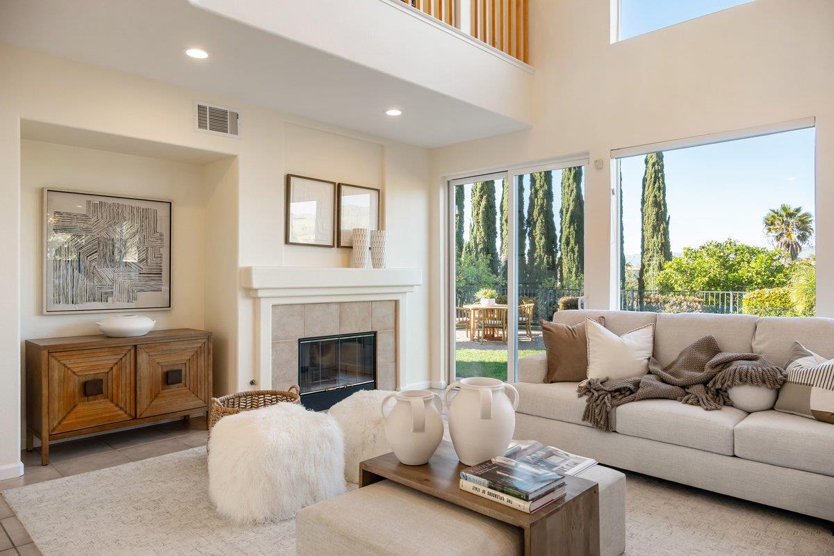 Detail Gallery Image 11 of 103 For 2231 Quail Bluff Ct, San Jose,  CA 95121 - 4 Beds | 4 Baths