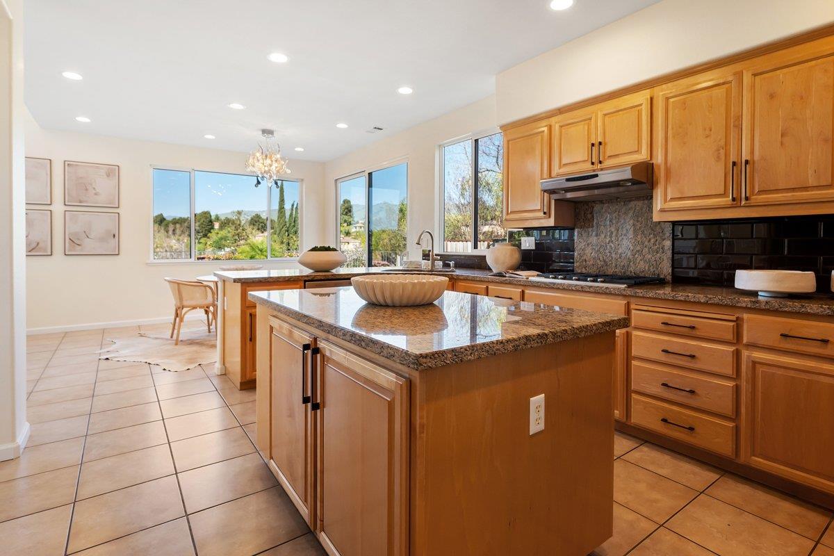 Detail Gallery Image 21 of 103 For 2231 Quail Bluff Ct, San Jose,  CA 95121 - 4 Beds | 4 Baths