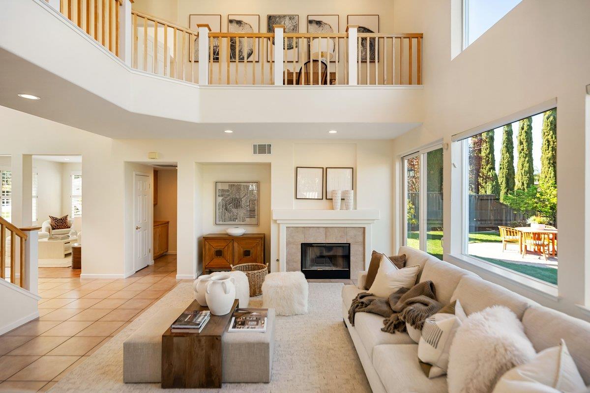 Detail Gallery Image 6 of 103 For 2231 Quail Bluff Ct, San Jose,  CA 95121 - 4 Beds | 4 Baths