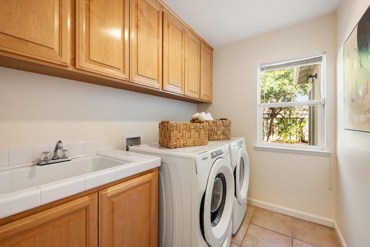 Detail Gallery Image 63 of 103 For 2231 Quail Bluff Ct, San Jose,  CA 95121 - 4 Beds | 4 Baths