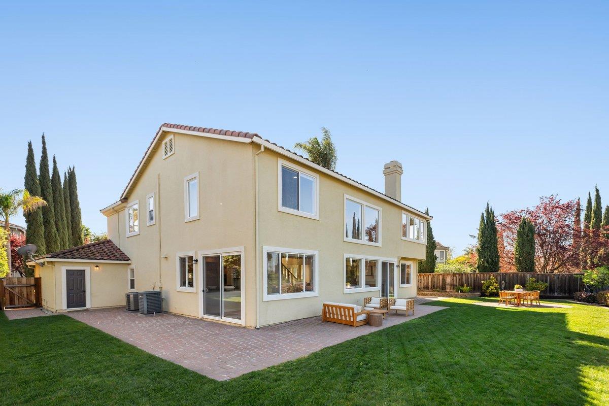 Detail Gallery Image 71 of 103 For 2231 Quail Bluff Ct, San Jose,  CA 95121 - 4 Beds | 4 Baths