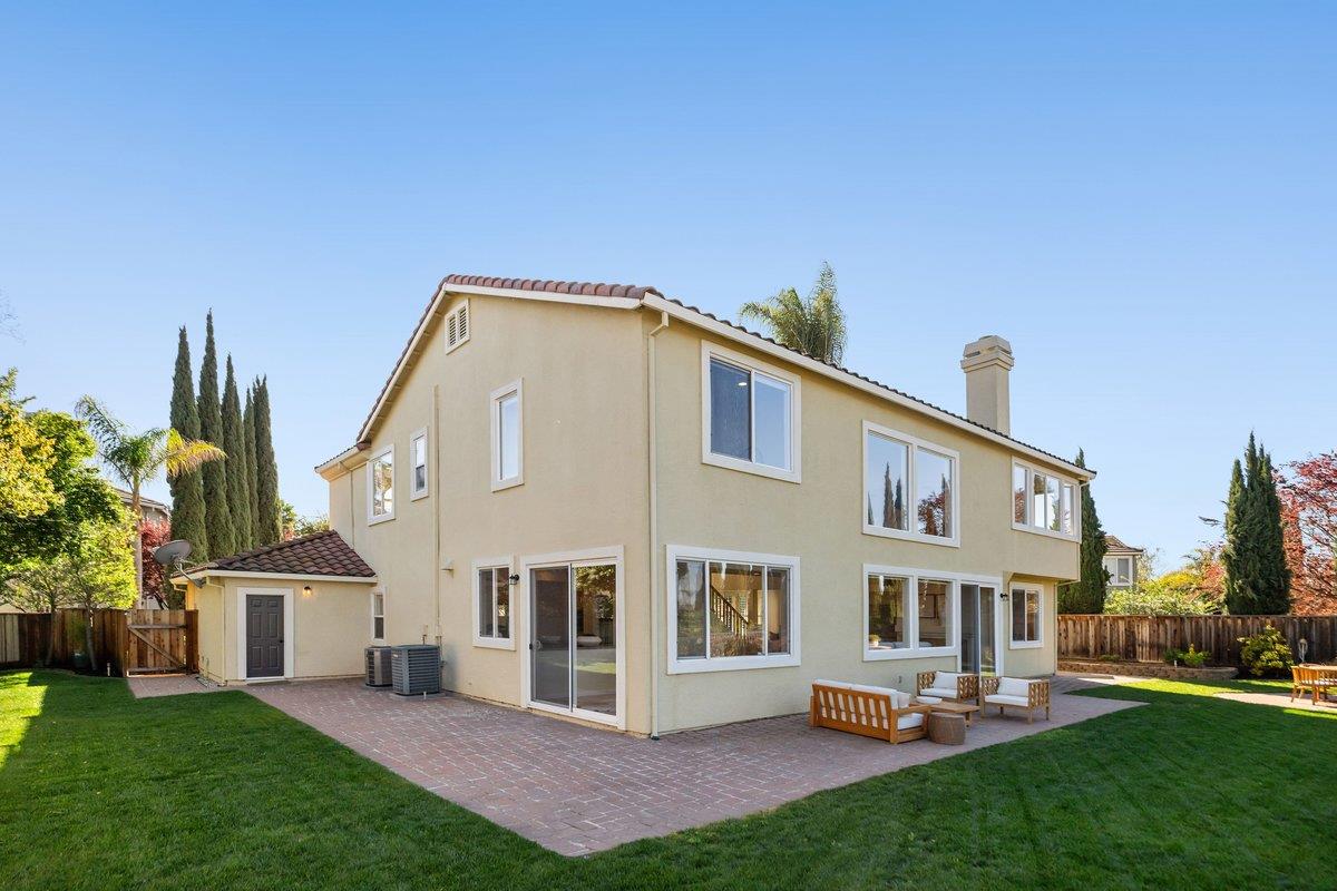 Detail Gallery Image 72 of 103 For 2231 Quail Bluff Ct, San Jose,  CA 95121 - 4 Beds | 4 Baths