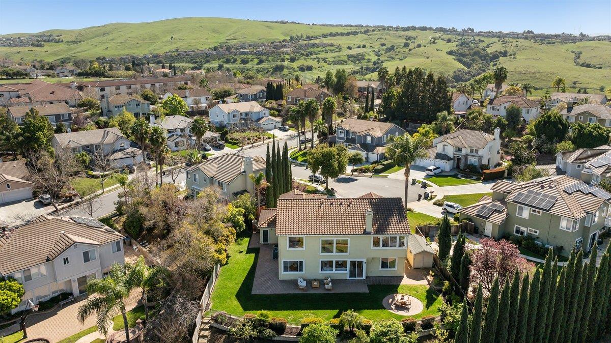 Detail Gallery Image 91 of 103 For 2231 Quail Bluff Ct, San Jose,  CA 95121 - 4 Beds | 4 Baths