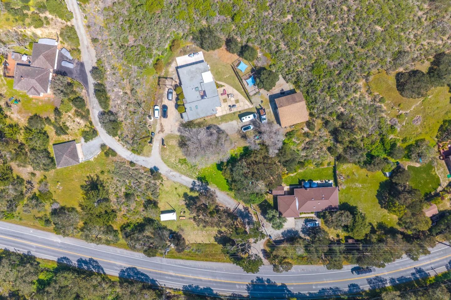 Detail Gallery Image 28 of 36 For 77 Laureles Grade, Salinas,  CA 93908 - 4 Beds | 3 Baths