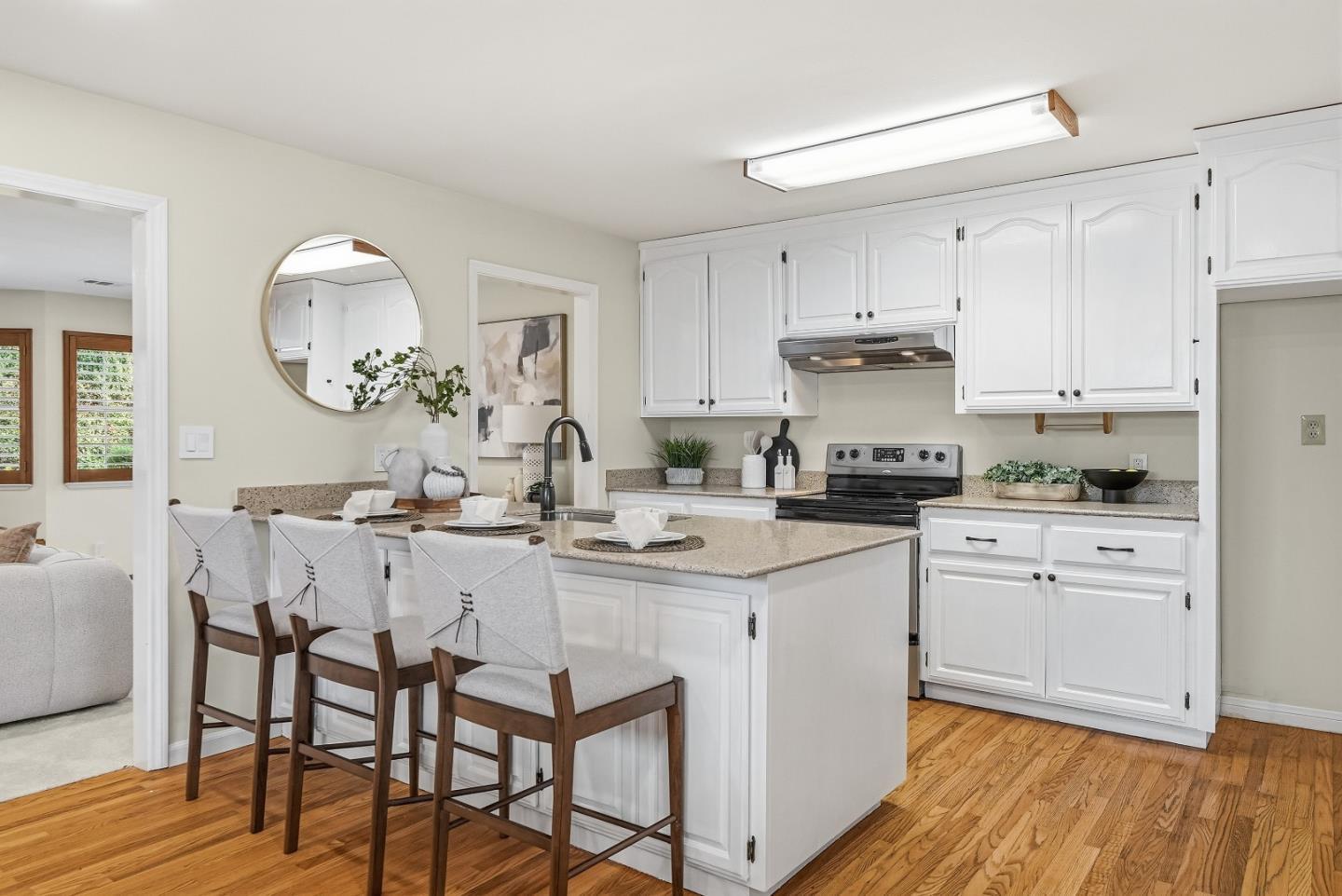 Detail Gallery Image 18 of 44 For 2163 Woodard Rd, San Jose,  CA 95124 - 3 Beds | 2 Baths