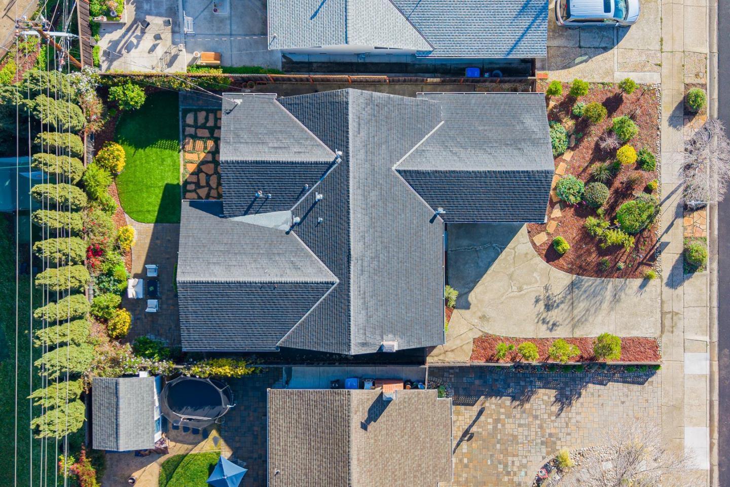 Detail Gallery Image 38 of 44 For 2163 Woodard Rd, San Jose,  CA 95124 - 3 Beds | 2 Baths