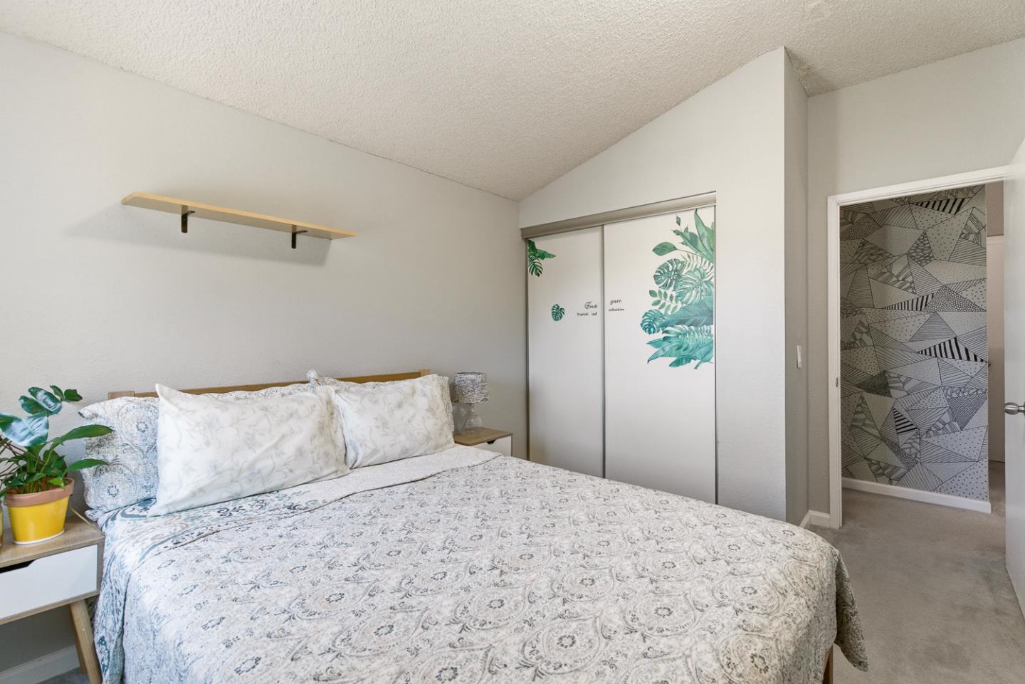 Detail Gallery Image 19 of 31 For 3550 Carter #126,  South San Francisco,  CA 94080 - 3 Beds | 2/1 Baths