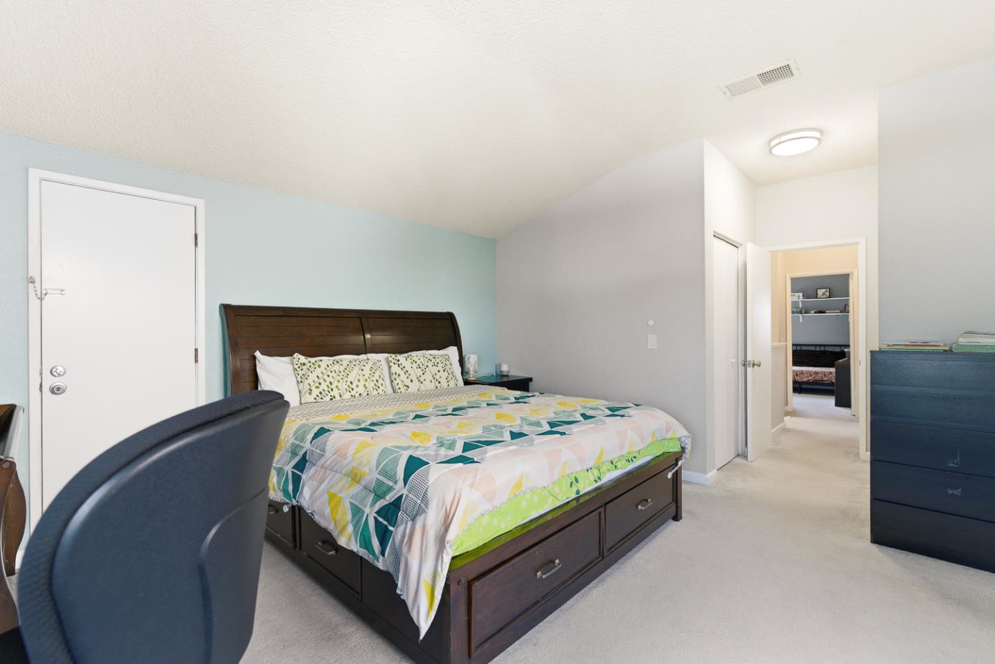 Detail Gallery Image 24 of 31 For 3550 Carter #126,  South San Francisco,  CA 94080 - 3 Beds | 2/1 Baths