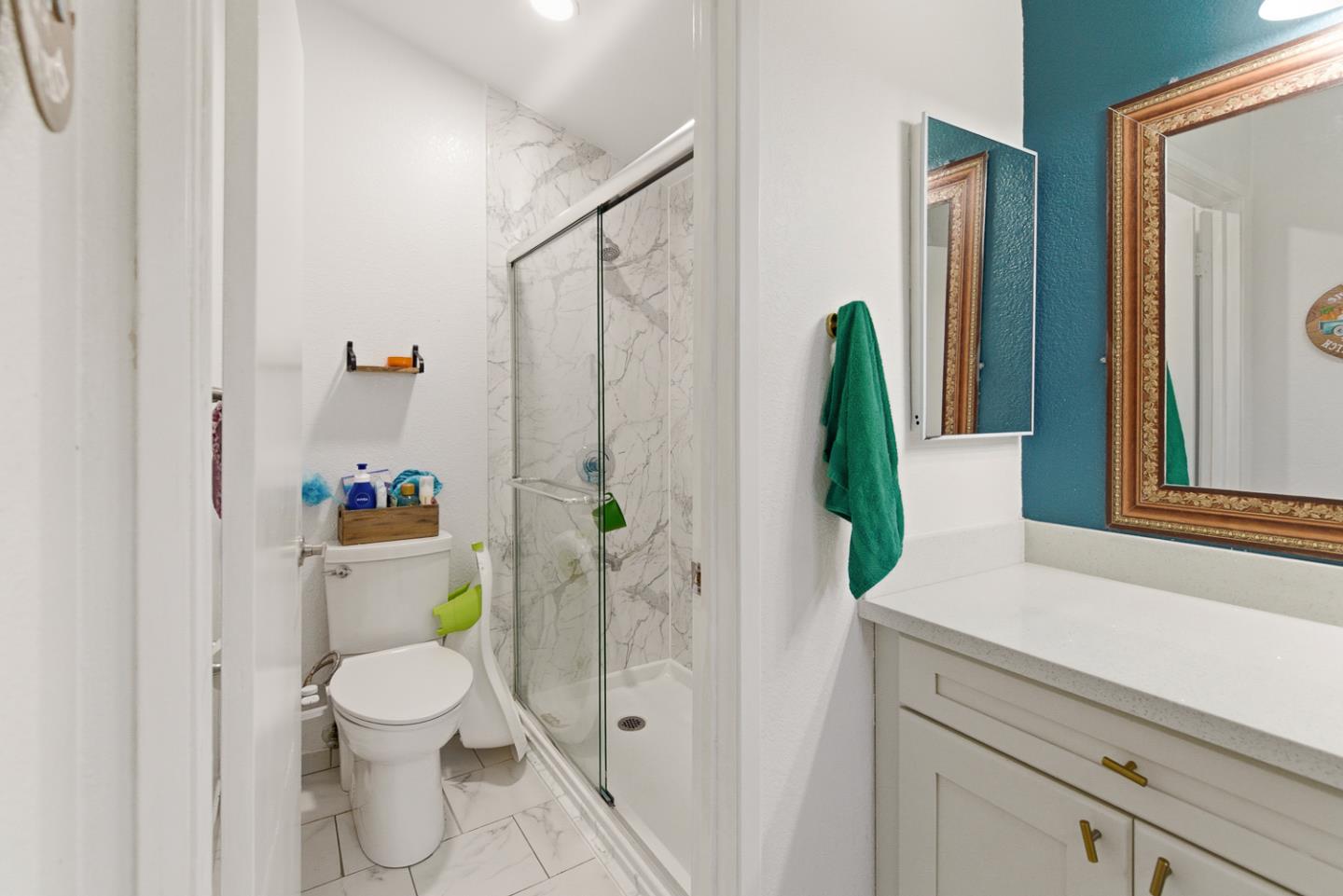 Detail Gallery Image 28 of 31 For 3550 Carter #126,  South San Francisco,  CA 94080 - 3 Beds | 2/1 Baths