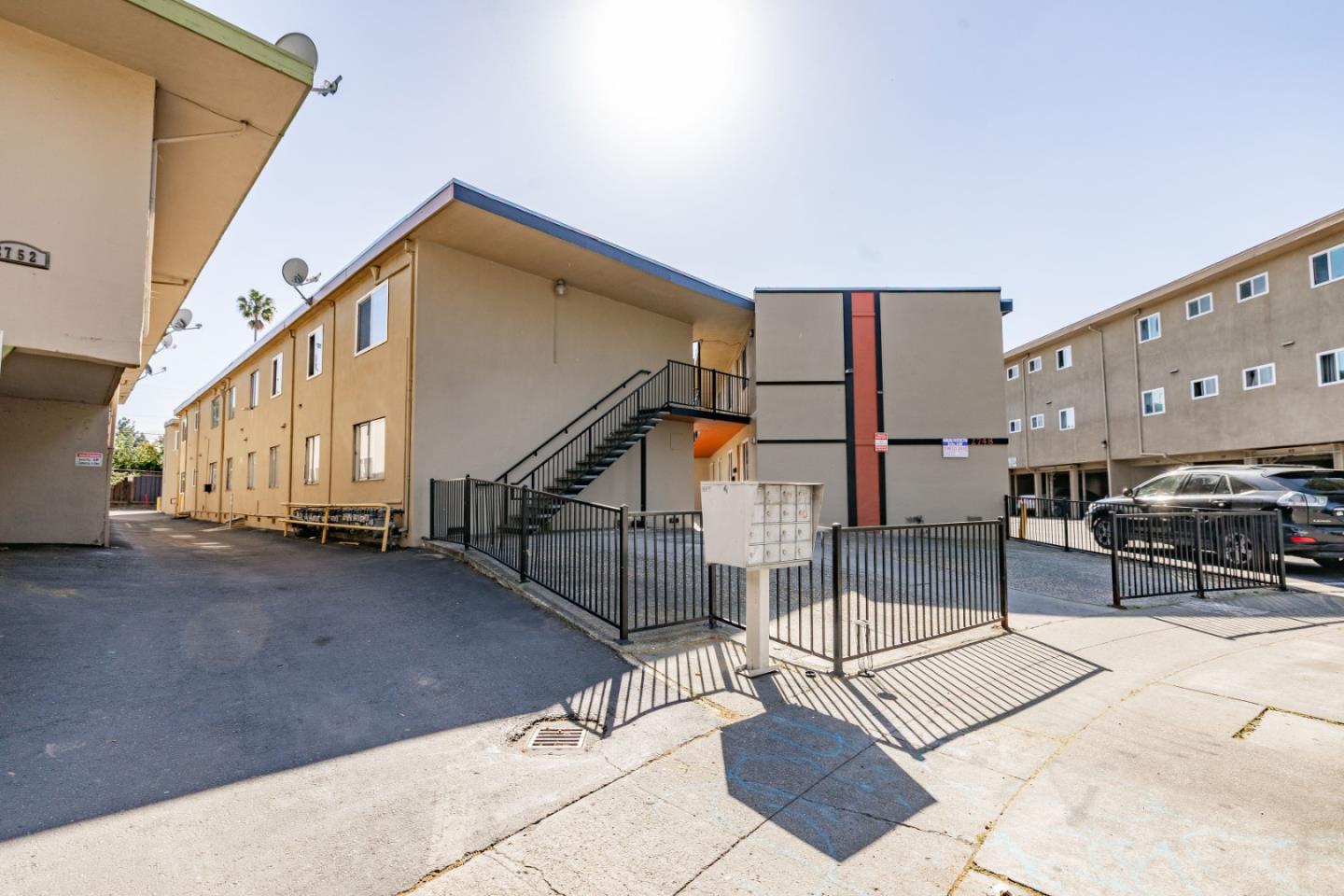 Detail Gallery Image 3 of 14 For 2748 Kollmar Dr, San Jose,  CA 95127 - – Beds | – Baths