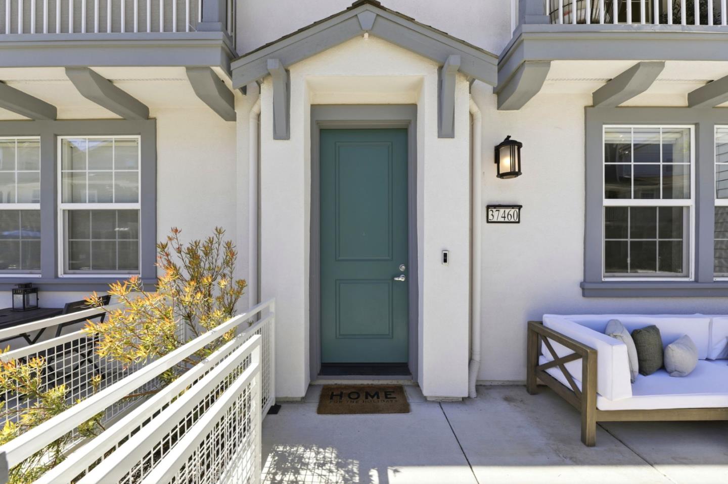 Detail Gallery Image 3 of 38 For 37460 Bowline Rd, Newark,  CA 94560 - 4 Beds | 3/1 Baths