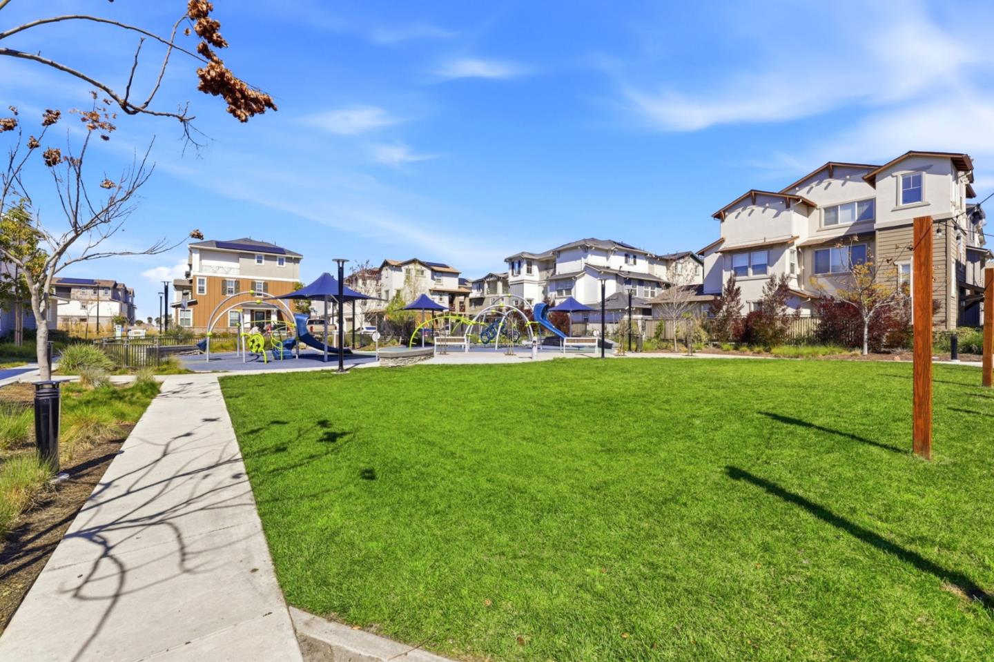 Detail Gallery Image 37 of 38 For 37460 Bowline Rd, Newark,  CA 94560 - 4 Beds | 3/1 Baths