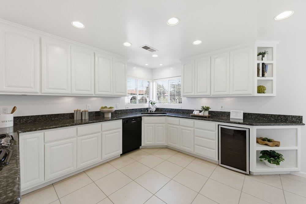 Detail Gallery Image 13 of 33 For 1126 Roy, San Jose,  CA 95125 - 3 Beds | 2 Baths