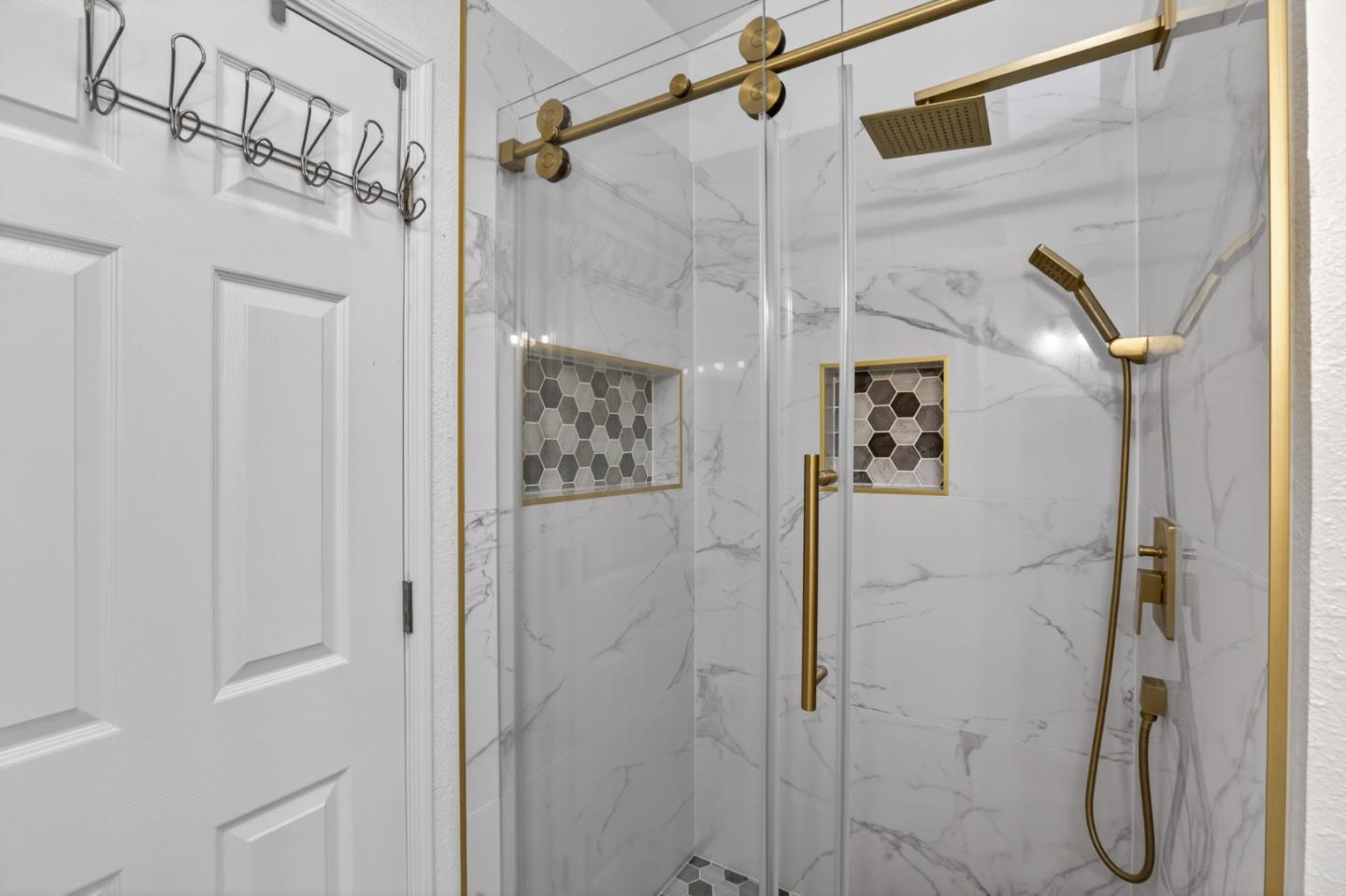 Detail Gallery Image 31 of 34 For 120 Dixon Landing #9,  Milpitas,  CA 95035 - 3 Beds | 2 Baths