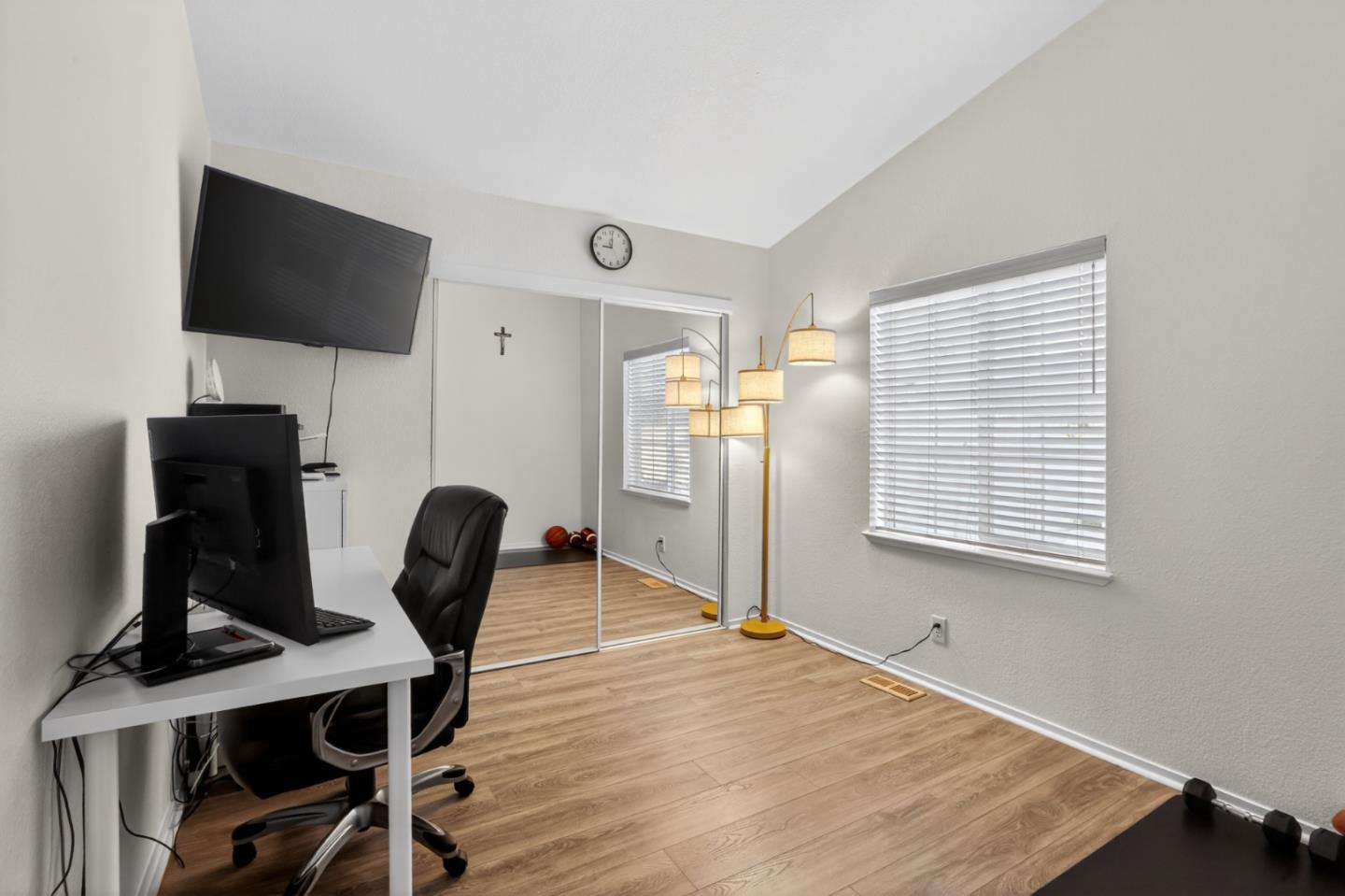 Detail Gallery Image 33 of 34 For 120 Dixon Landing #9,  Milpitas,  CA 95035 - 3 Beds | 2 Baths